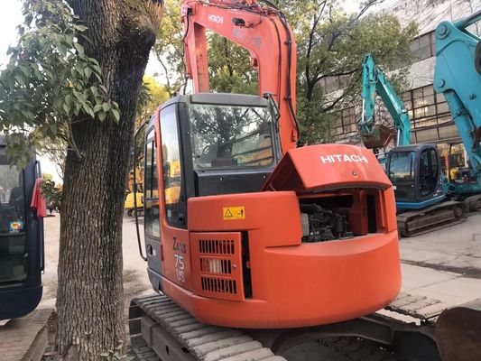 জাপান ব্যবহৃত খননকারী ZX75US-3 শক্তি দক্ষ হিটাচি ক্রলার খননকারী