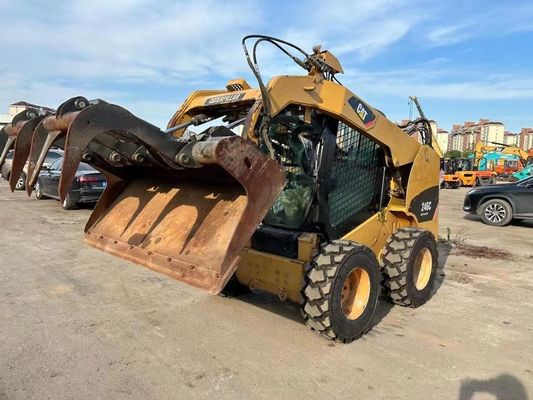 CAT 246C মূল রঙ ব্যবহৃত স্কিড স্টিয়ার লোডার নিরাপত্তা এবং সঠিকতা ভাল অবস্থায়