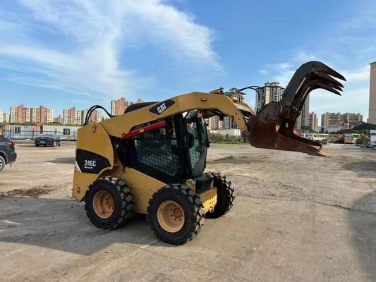 CAT 246C মূল রঙ ব্যবহৃত স্কিড স্টিয়ার লোডার নিরাপত্তা এবং সঠিকতা ভাল অবস্থায়