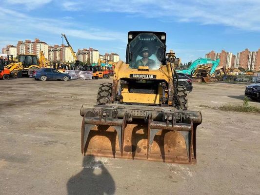 CAT 246C মূল রঙ ব্যবহৃত স্কিড স্টিয়ার লোডার নিরাপত্তা এবং সঠিকতা ভাল অবস্থায়