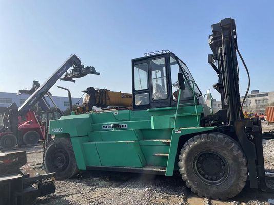 Mitsubishi F300 ব্যবহৃত ফোর্কলিফ্ট ট্রাক সেকেন্ড হ্যান্ড 30 টন ফোর্কলিফ্ট উচ্চ ক্ষমতা