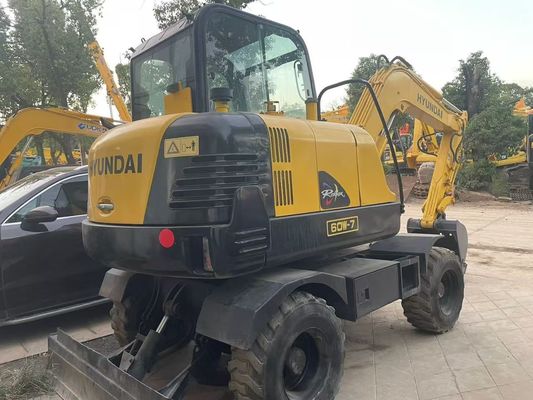ব্যবহৃত R60W-7 মিনি হুন্ডাই চাকার খননকারী স্থিতিশীল এবং উচ্চ দক্ষতা