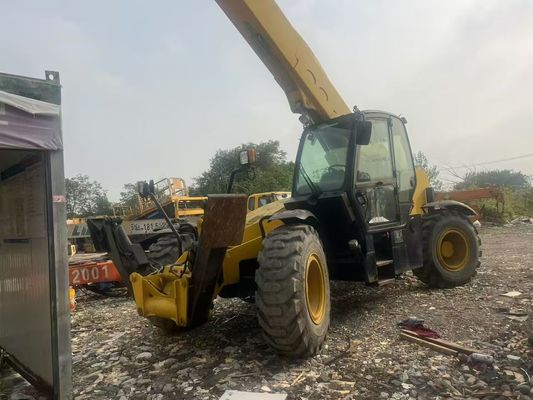 মূল রঙ ব্যবহৃত টেলিস্কোপিক হ্যান্ডলার XCMG XT680-170 স্থিতিশীল অপারেশন