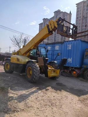মূল রঙ ব্যবহৃত টেলিস্কোপিক হ্যান্ডলার XCMG XT680-170 স্থিতিশীল অপারেশন