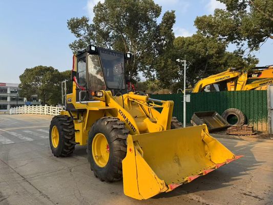 মূল জাপান ব্যবহৃত Komatsu WA100-1 চাকা লোডার বাগানে কাজ