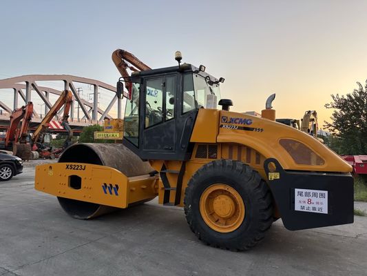 ব্যবহৃত এক্সসিএমজি এক্সএস২২৩জে সিঙ্গল ড্রাম কম্প্যাক্টর সহজ অপারেশন এবং ভাল অবস্থা